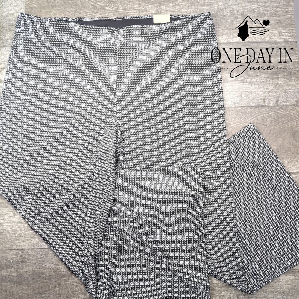 Lane Bryant Plus Size High Rise Wide Leg Pants Size 28